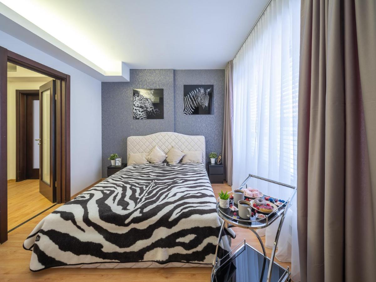 Skyhouse Riga Lux Penthouse & Spa Luaran gambar